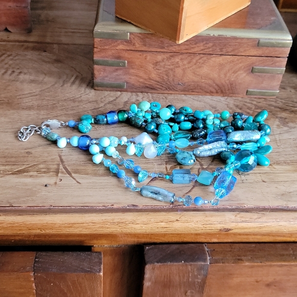 Necklace with matching ring - Picture 4 of 4